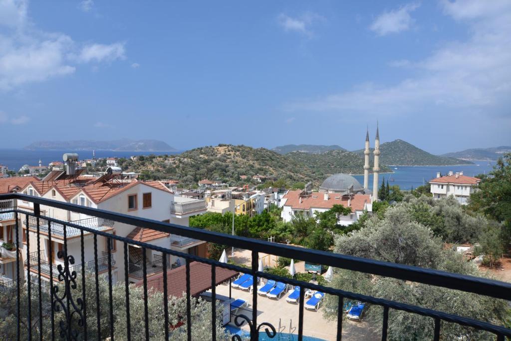 Tugce Apartments Kaş Exterior photo